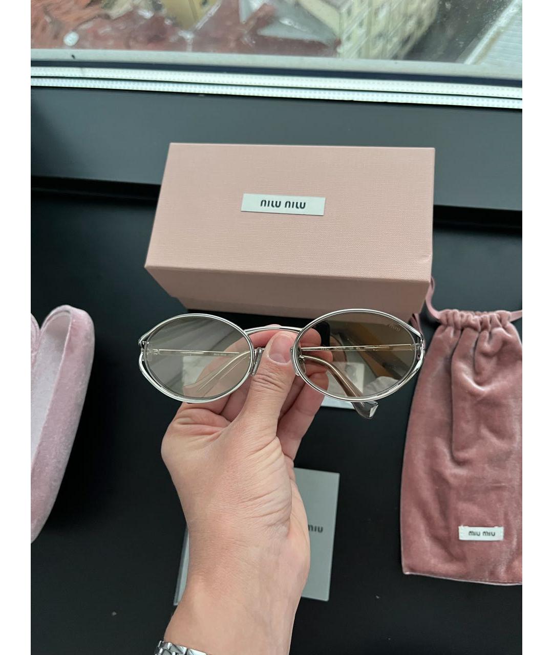 MIU MIU Серебряные металлические солнцезащитные очки, фото 5