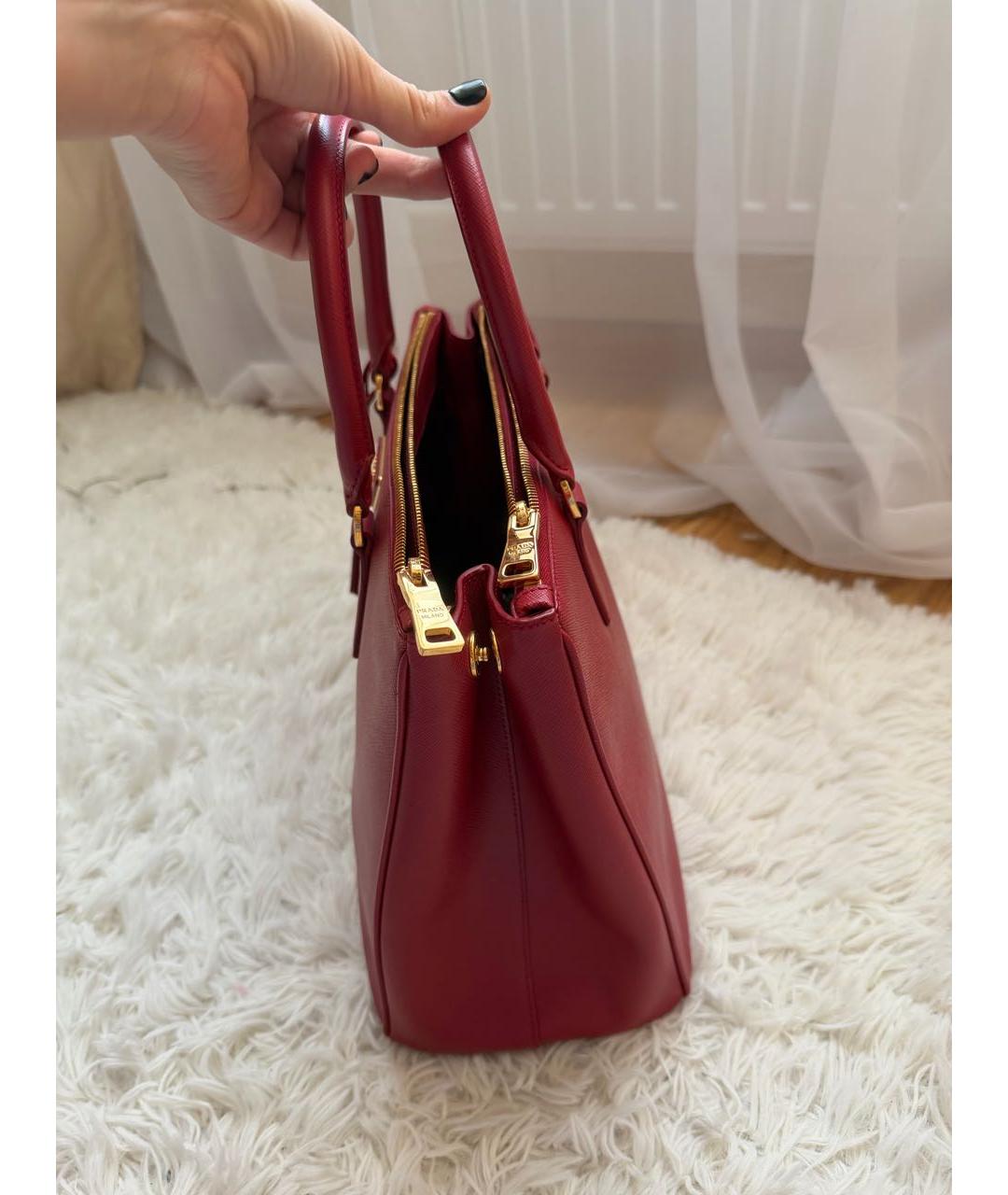 PRADA Красная кожаная сумка с короткими ручками, фото 2