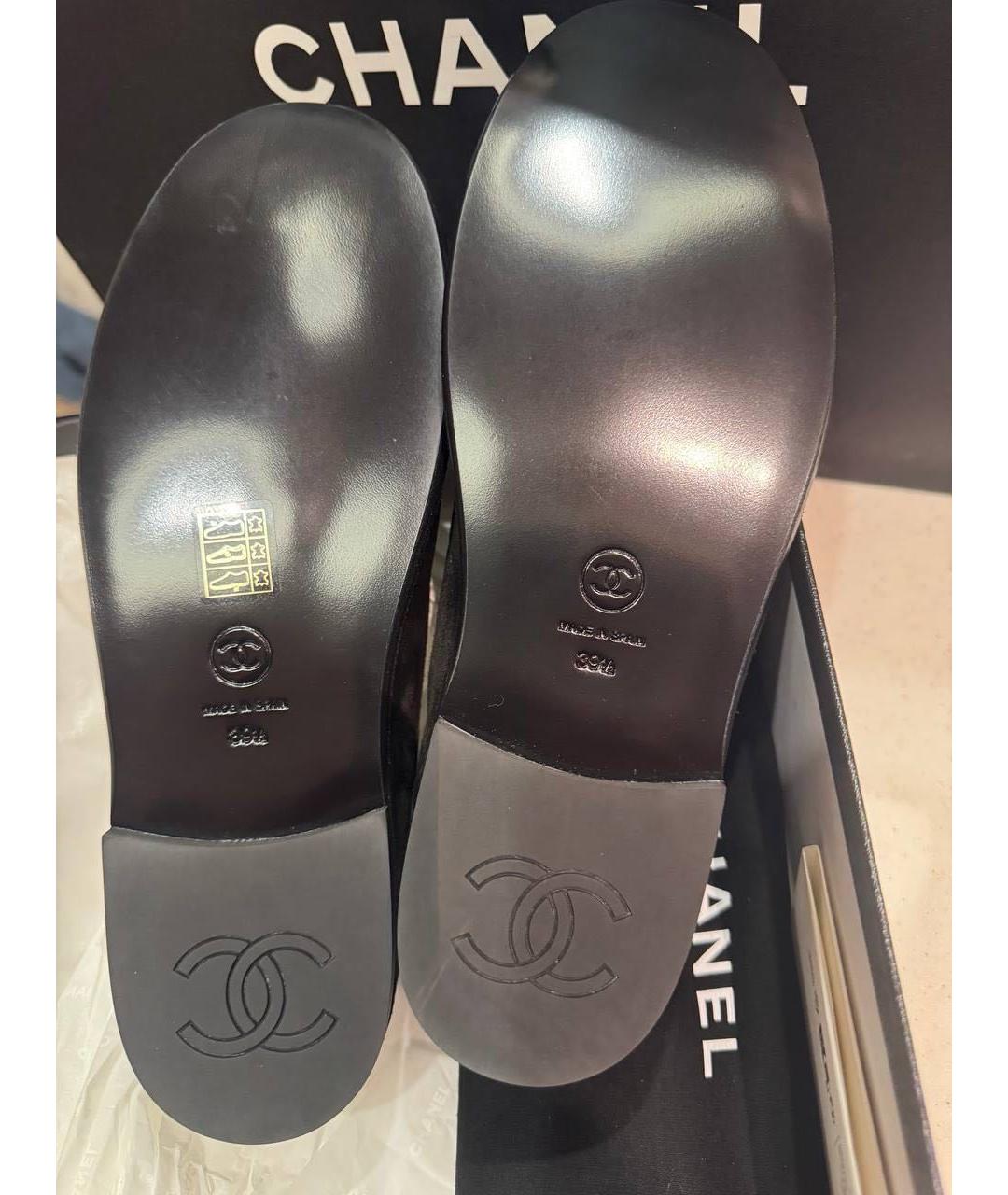 CHANEL Черные замшевые лоферы, фото 4