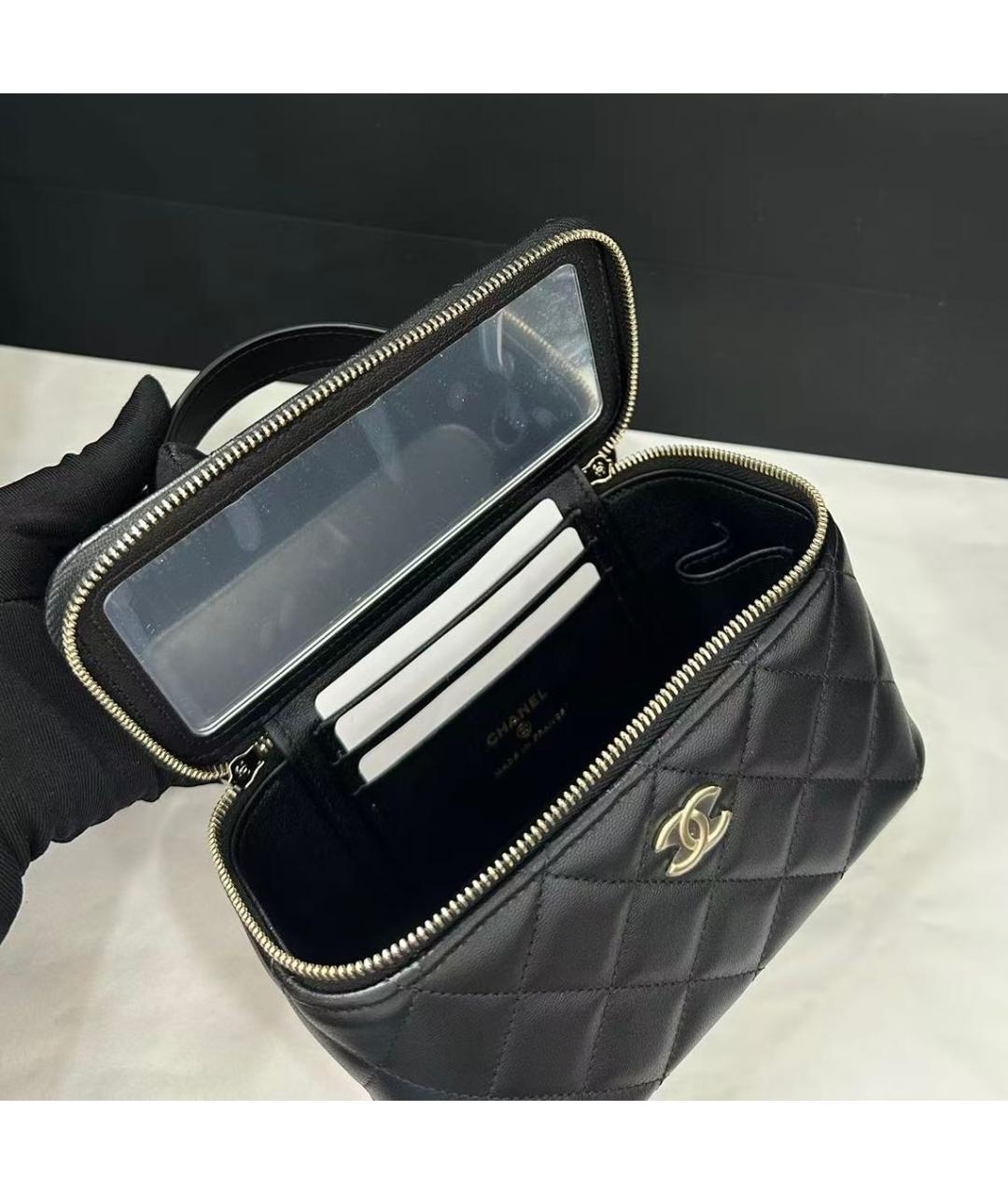 CHANEL Черная кожаная сумка через плечо, фото 3