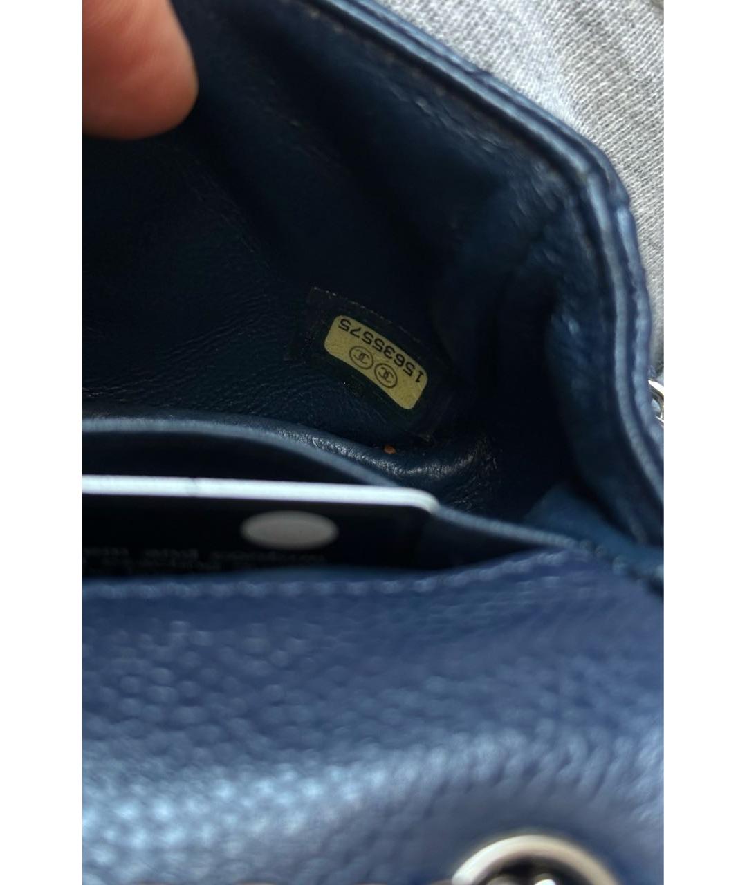 CHANEL Темно-синяя кожаная сумка через плечо, фото 5