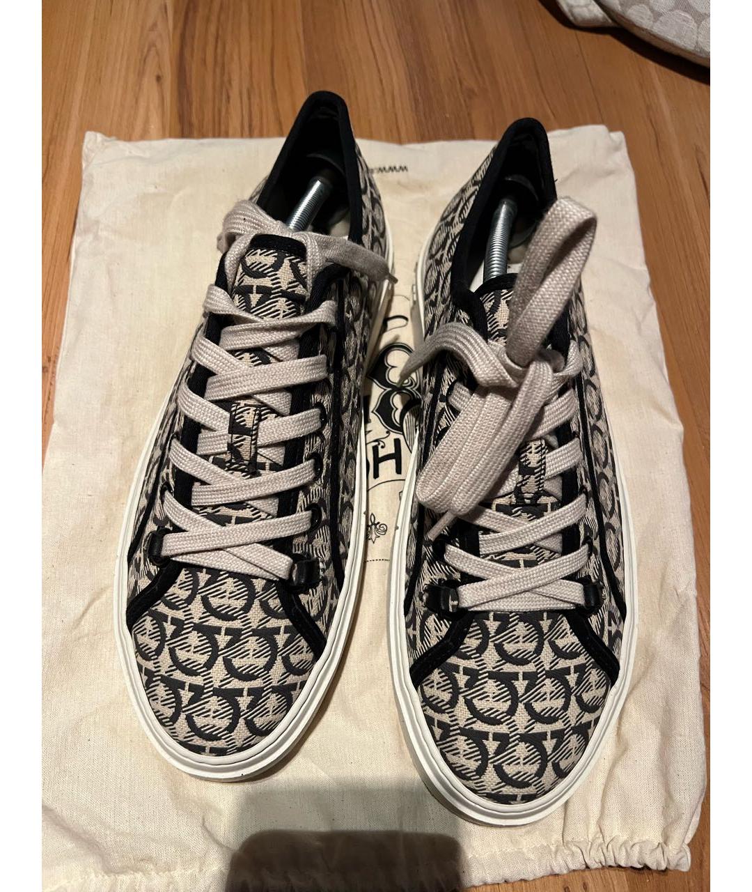 FERRAGAMO Белые текстильные низкие кроссовки / кеды, фото 2