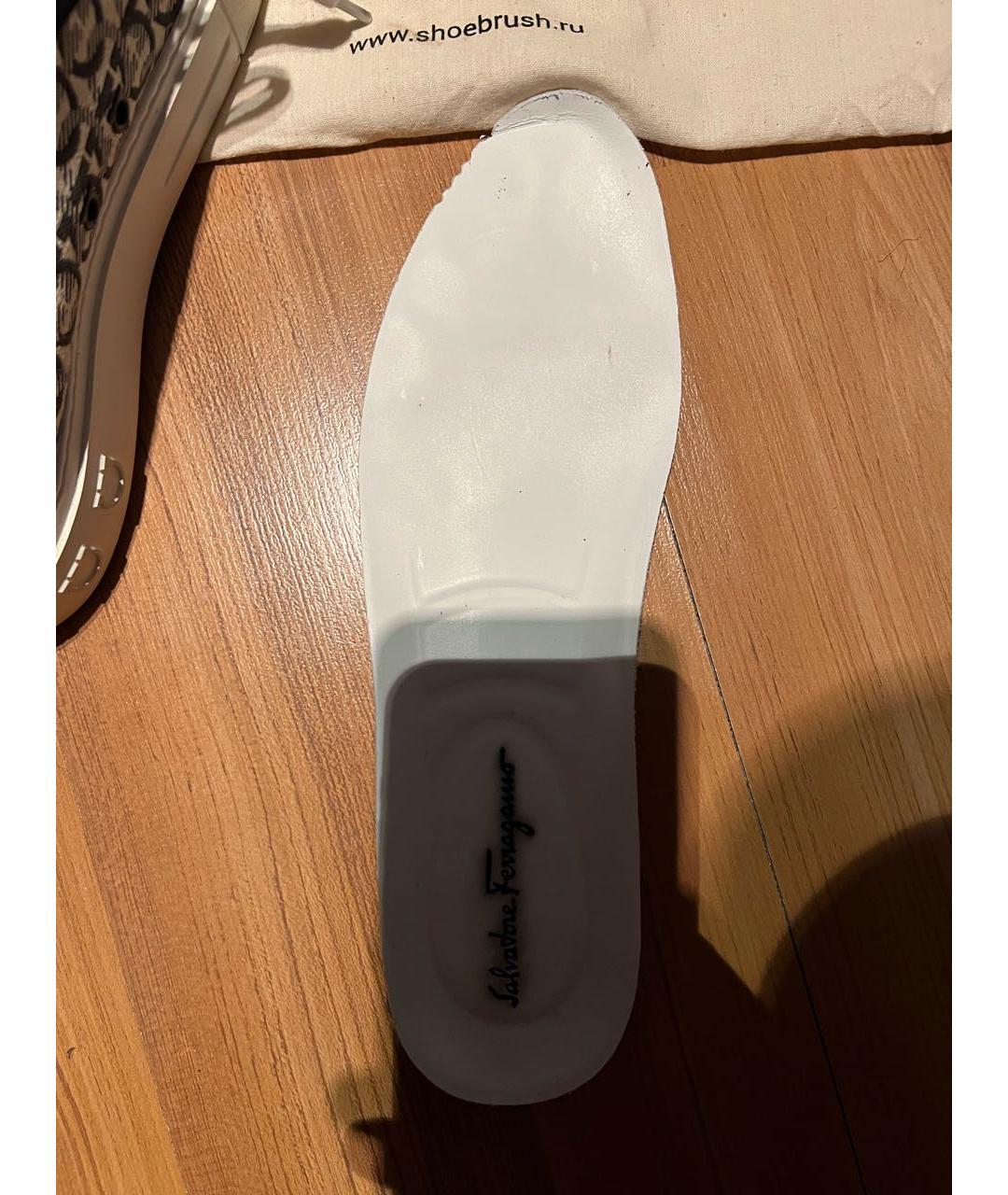 FERRAGAMO Белые текстильные низкие кроссовки / кеды, фото 5