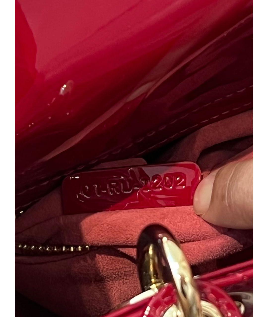 CHRISTIAN DIOR Бордовая сумка с короткими ручками из лакированной кожи, фото 6