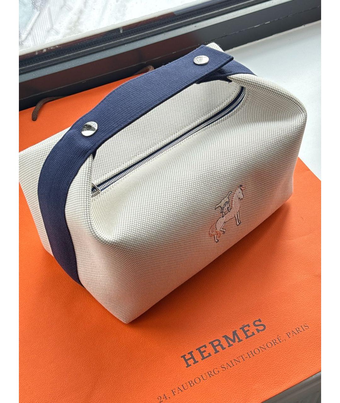 HERMES Бежевая тканевая косметичка, фото 3