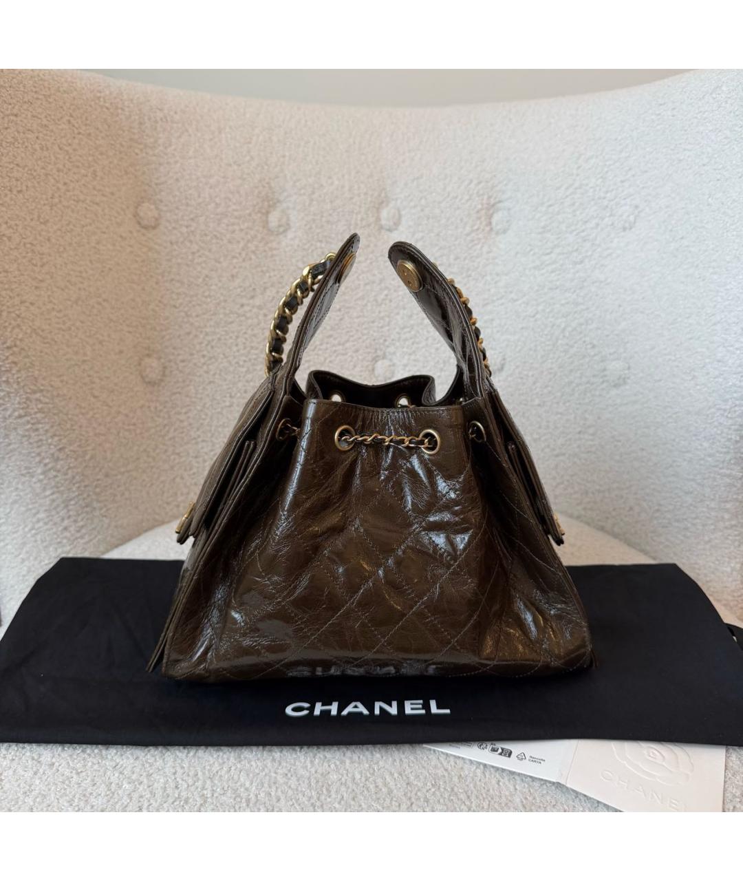 CHANEL Коричневая кожаная сумка тоут, фото 2