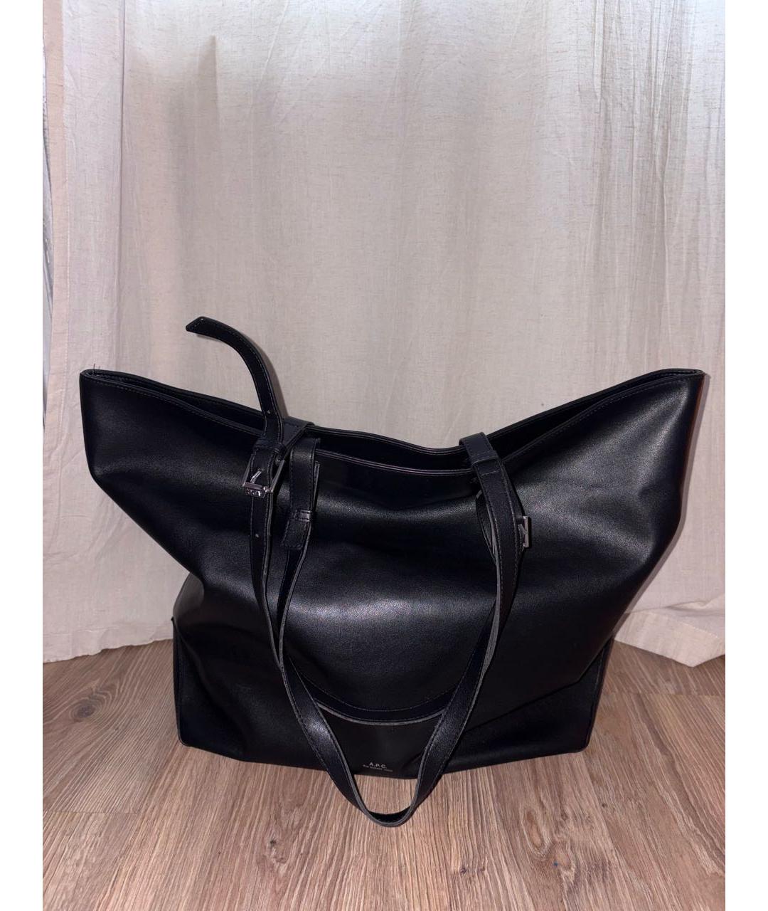 A.P.C. Черная кожаная сумка тоут, фото 2