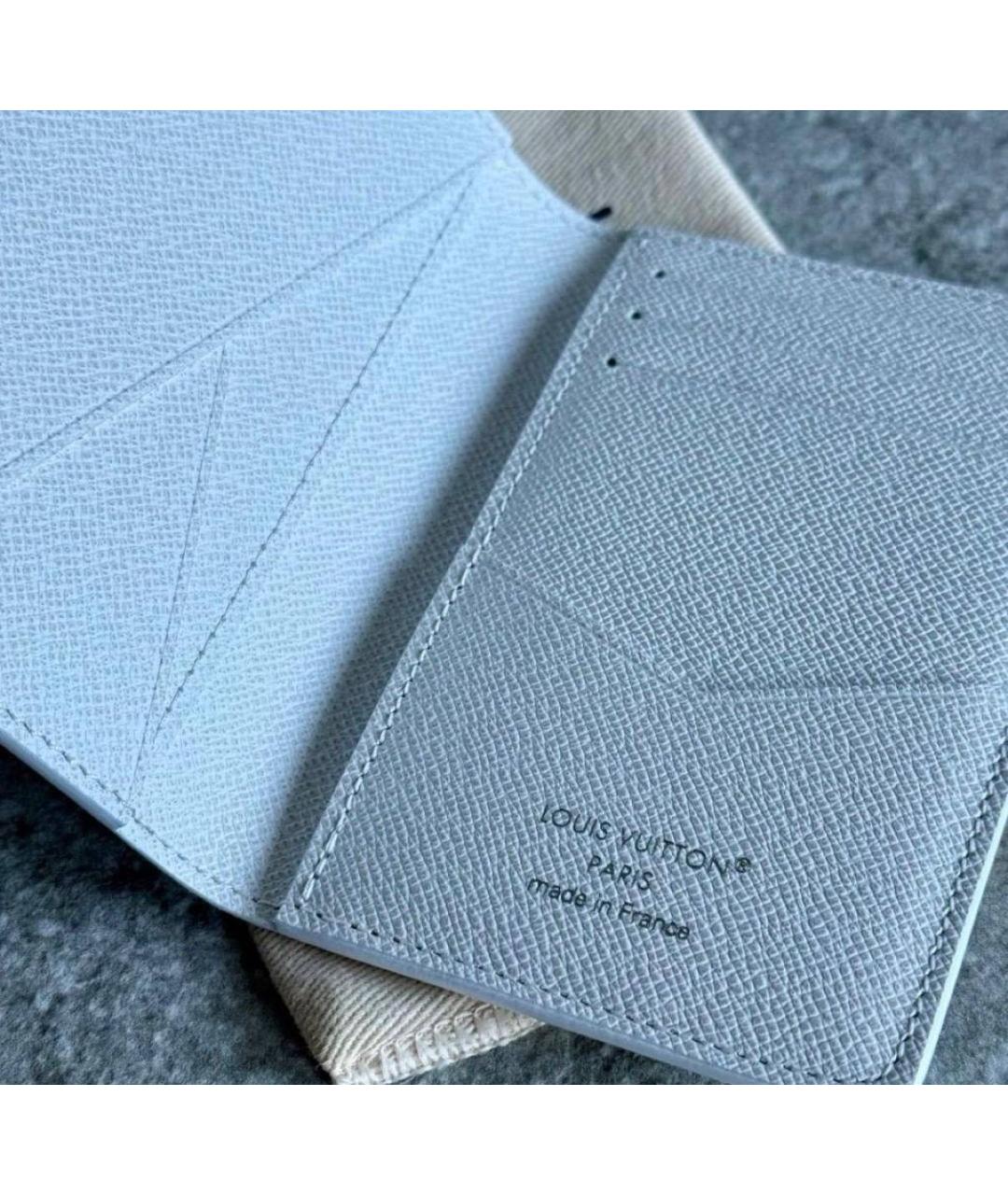LOUIS VUITTON Белый кардхолдер, фото 5