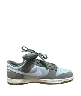 NIKE Низкие кроссовки / кеды