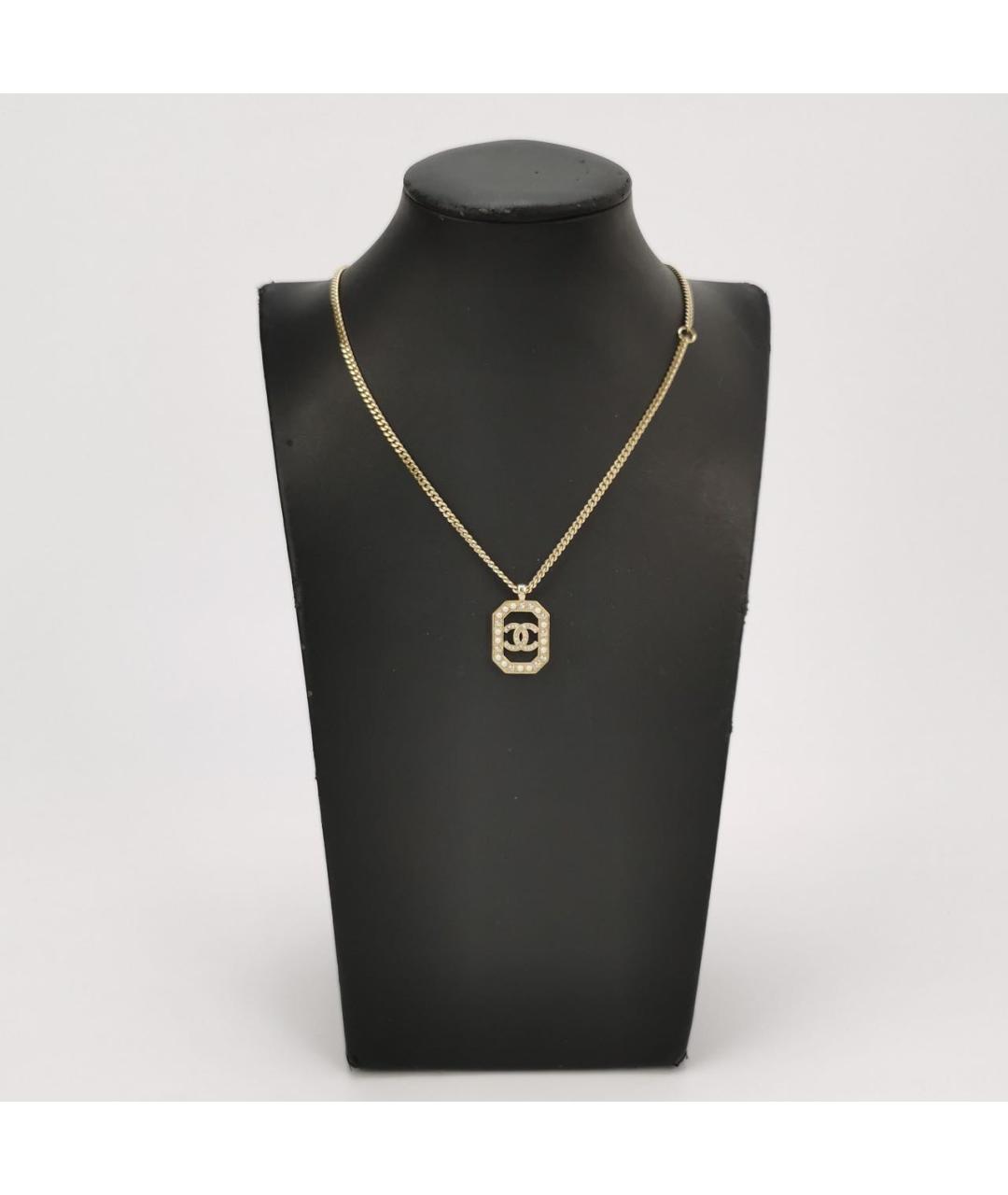 CHANEL Золотая металлическая подвеска, фото 2