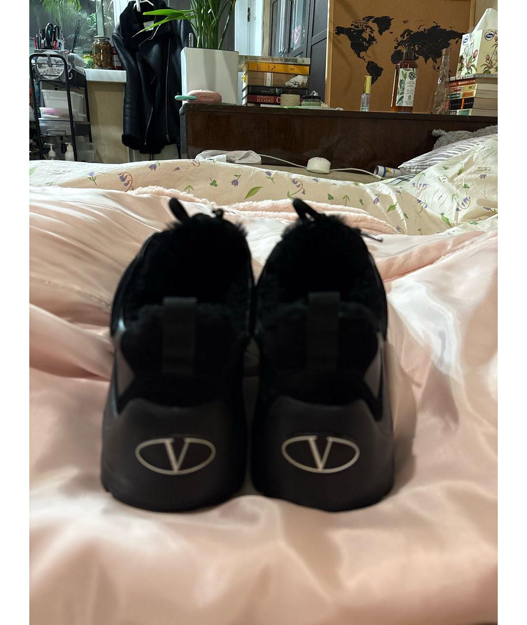 VALENTINO Черные кожаные низкие кроссовки / кеды, фото 4