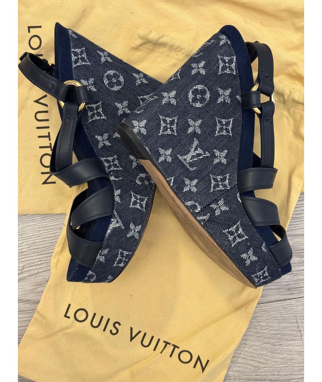 LOUIS VUITTON Темно-синие босоножки, фото 3