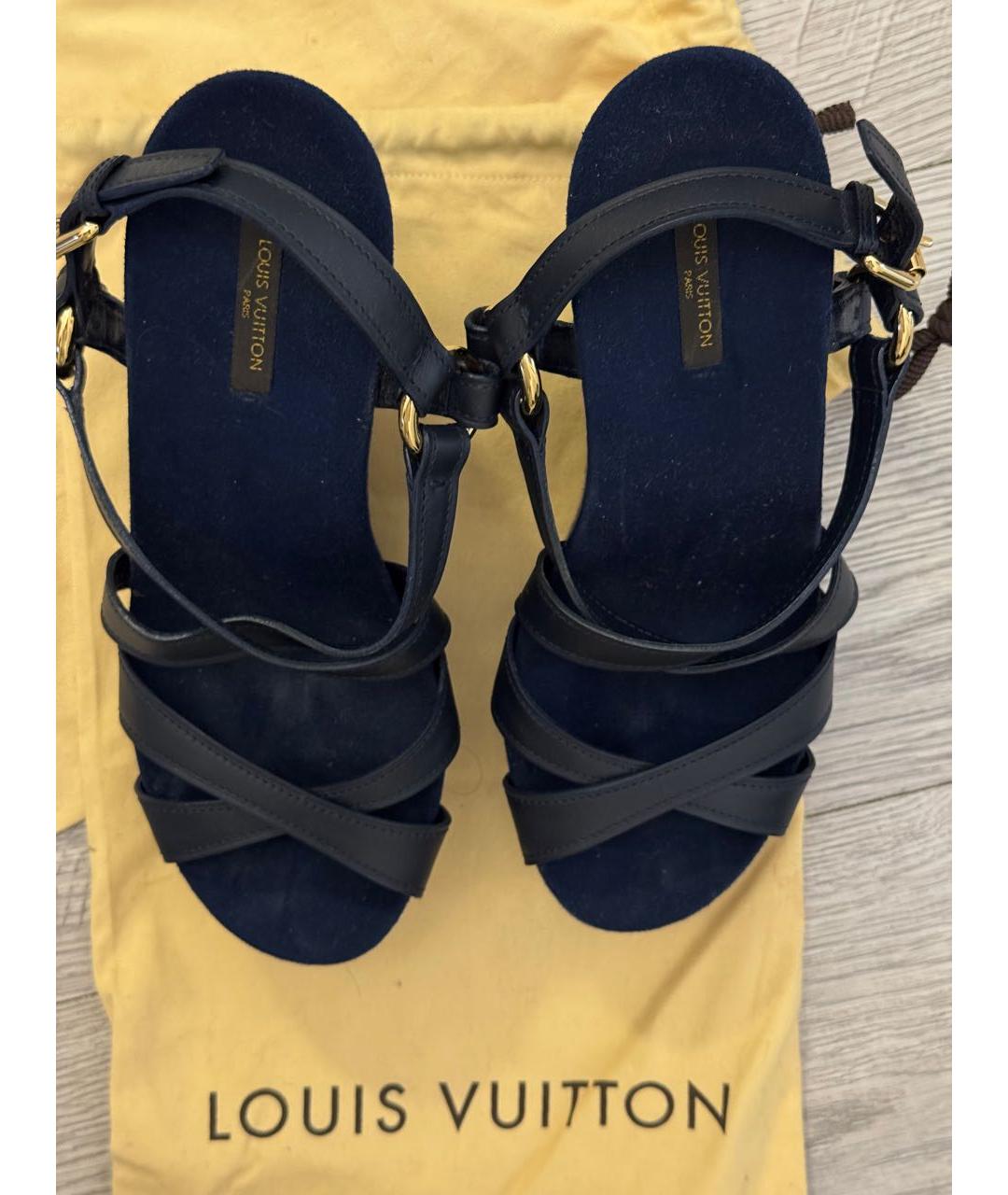 LOUIS VUITTON Темно-синие босоножки, фото 4