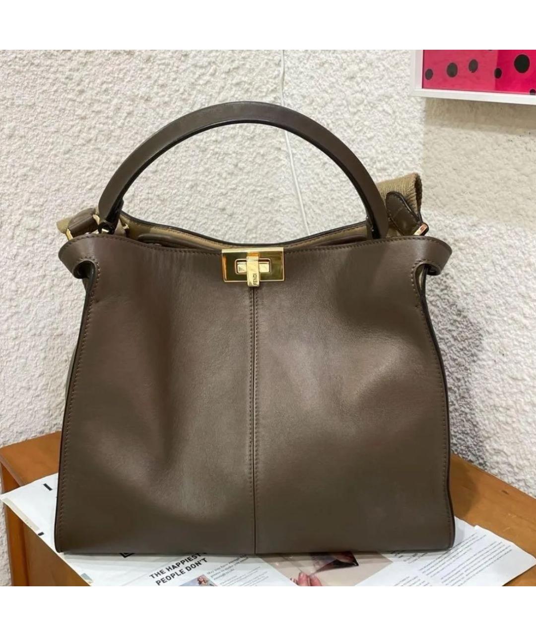 FENDI Коричневая кожаная сумка с короткими ручками, фото 7