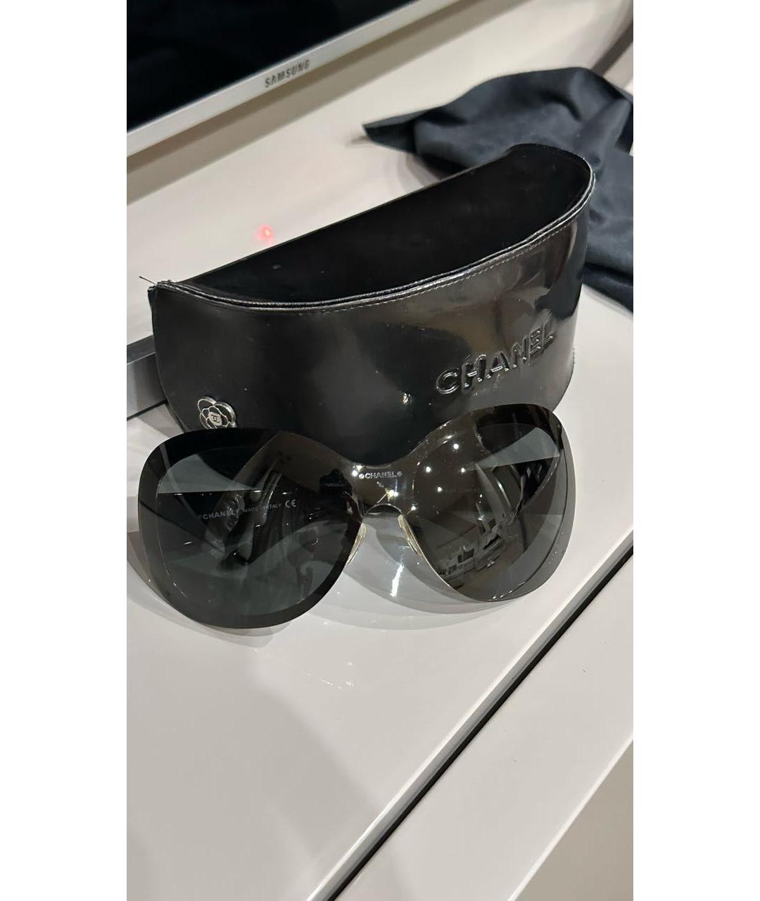CHANEL Черные пластиковые солнцезащитные очки, фото 6