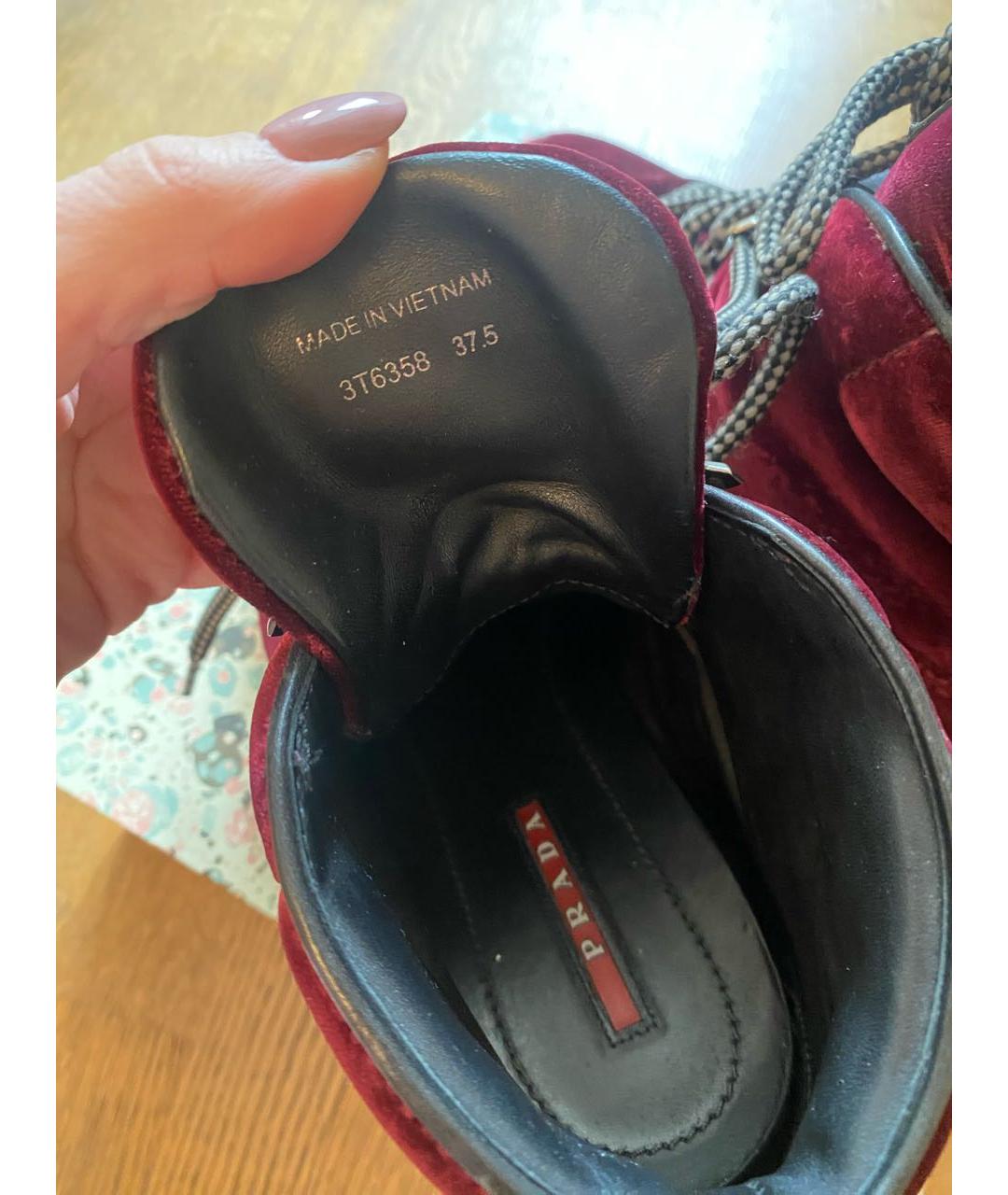 PRADA Бордовые бархатные ботинки, фото 6