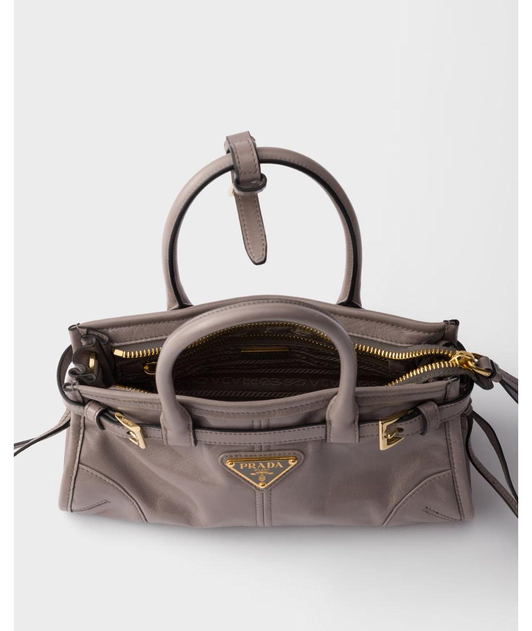 PRADA Серая кожаная сумка с короткими ручками, фото 4