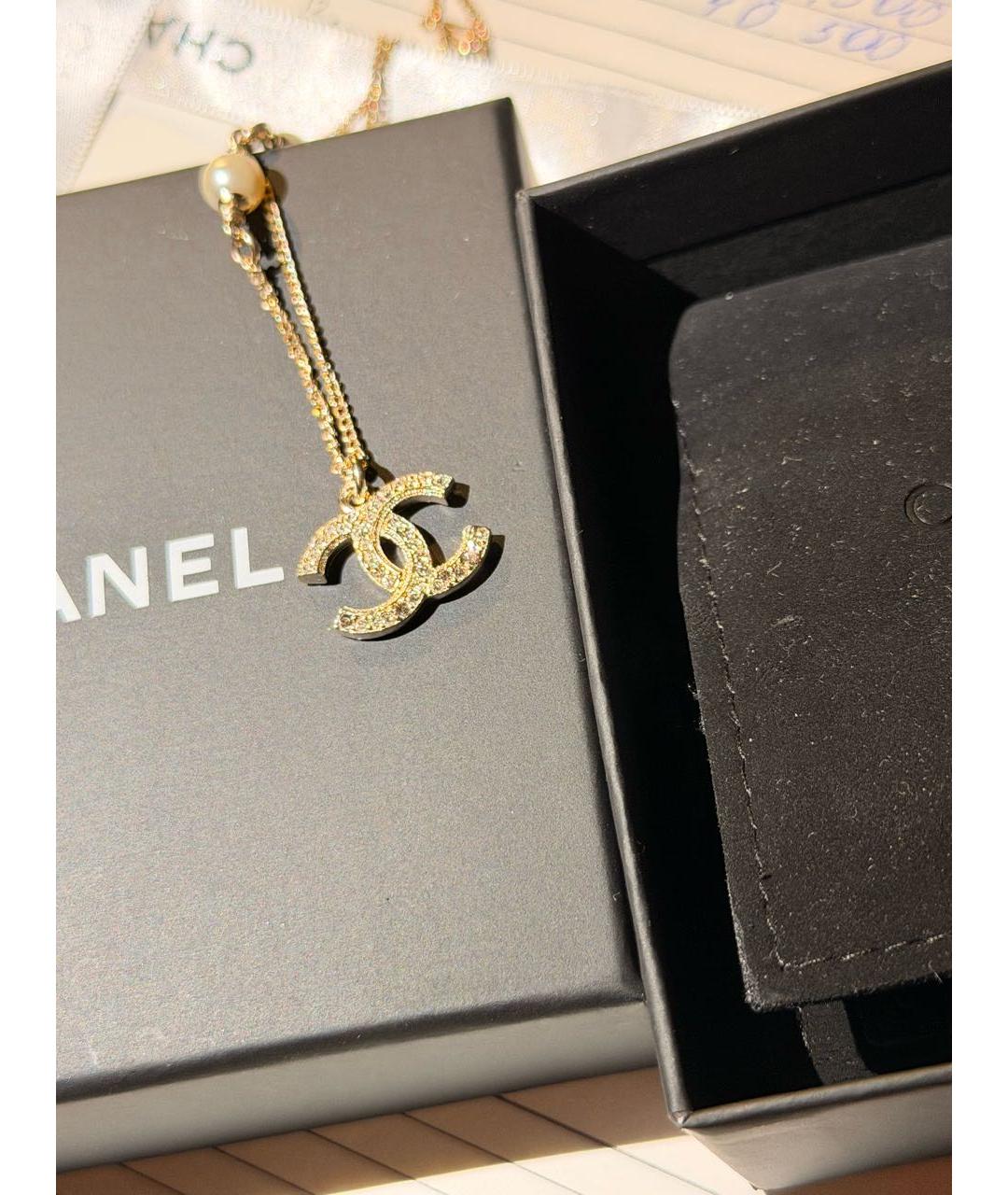 CHANEL Золотая латунная подвеска, фото 3