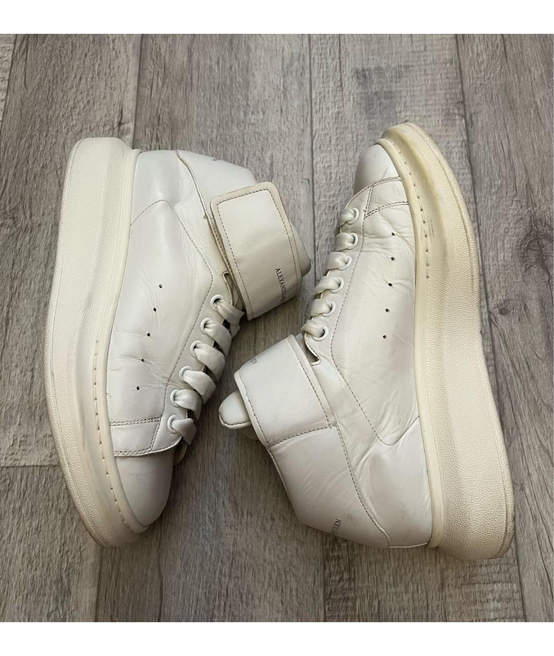 ALEXANDER MCQUEEN Белые кожаные высокие кроссовки / кеды, фото 4