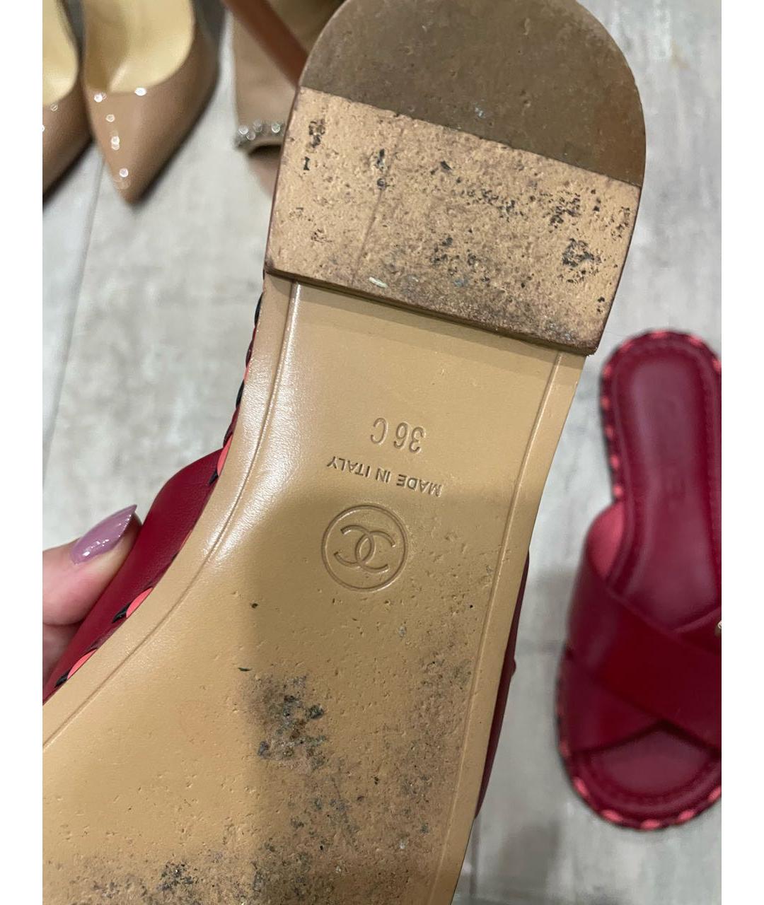 CHANEL Красные кожаные шлепанцы, фото 3