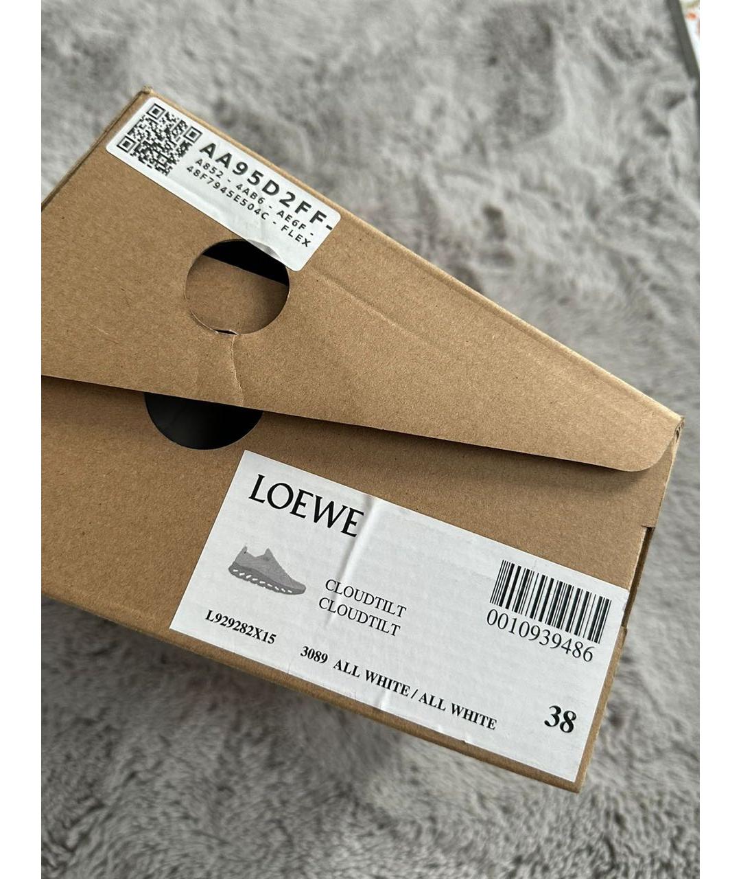 LOEWE Белые кроссовки, фото 5