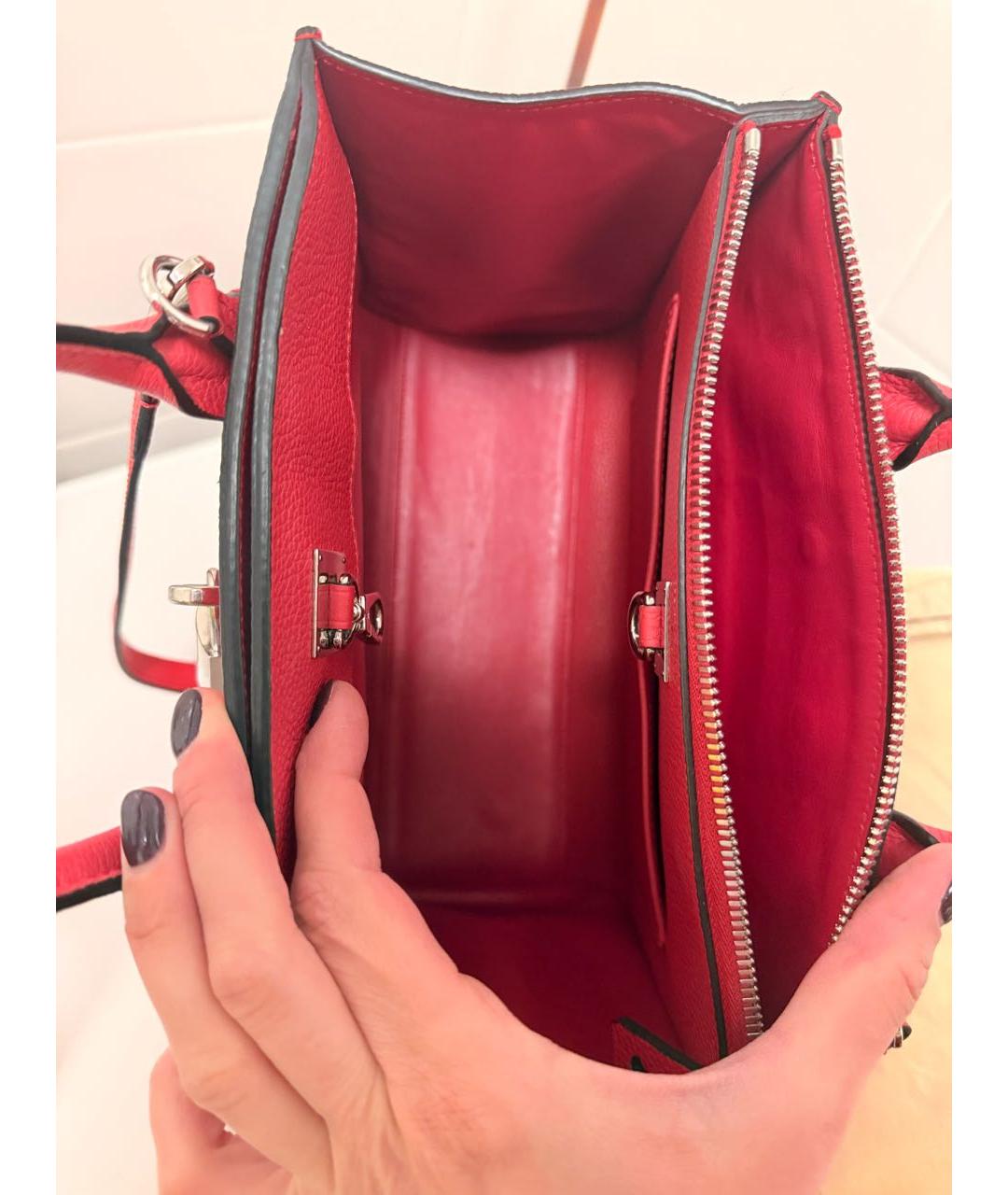 LOUIS VUITTON Красная кожаная сумка с короткими ручками, фото 6