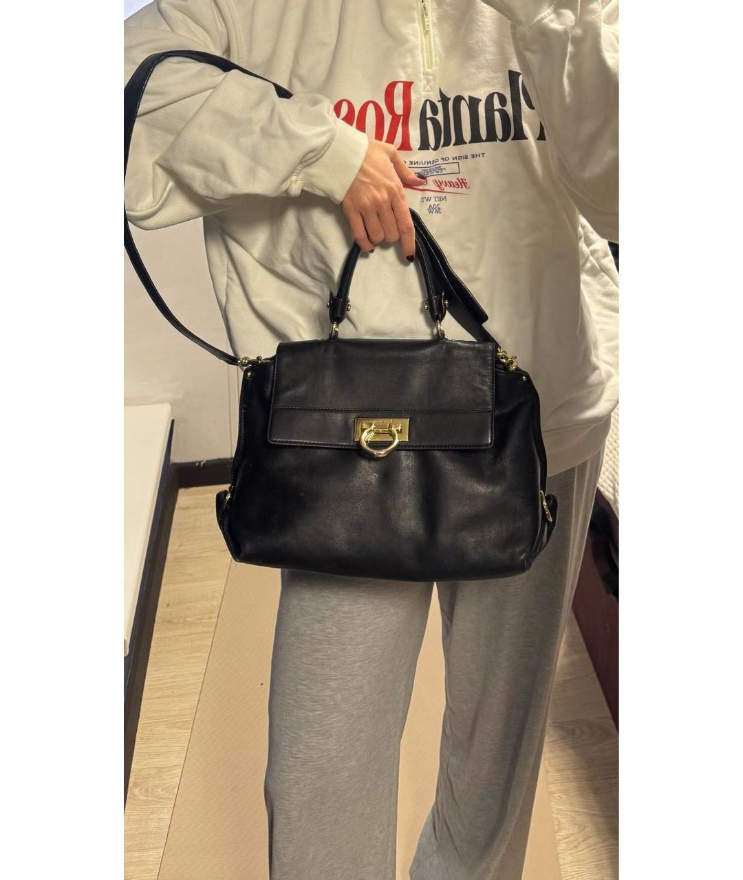 FERRAGAMO Черная кожаная сумка с короткими ручками, фото 6
