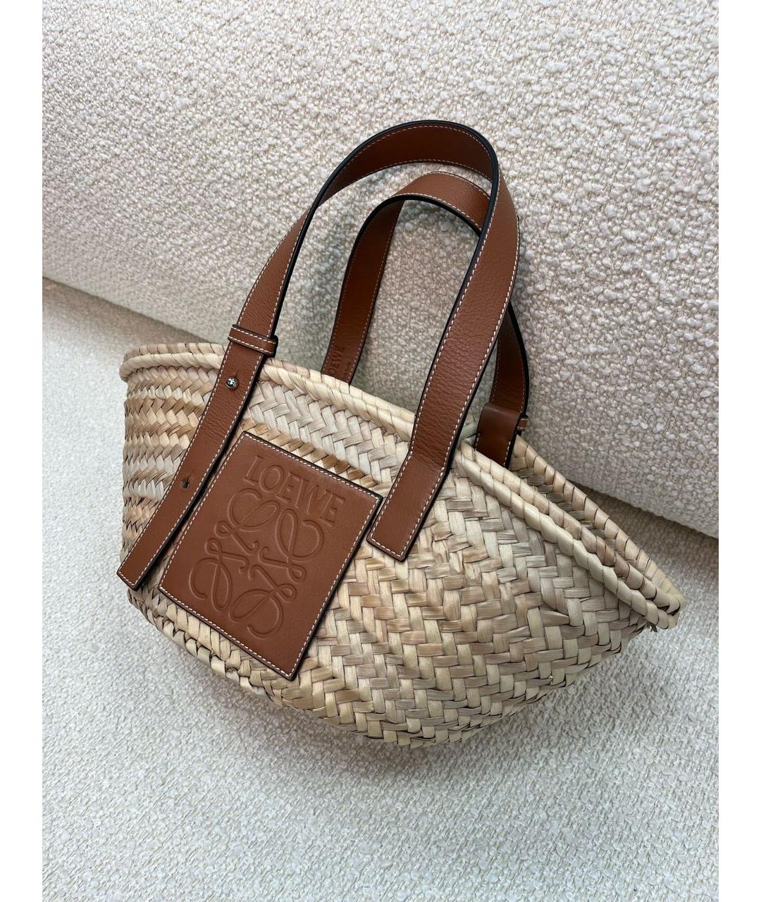 LOEWE Бежевая пелетеная сумка с короткими ручками, фото 5