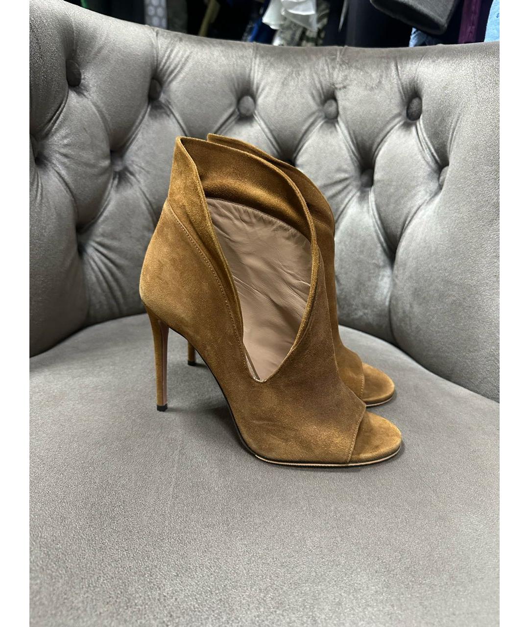 AQUAZZURA Коричневые замшевые ботильоны, фото 2