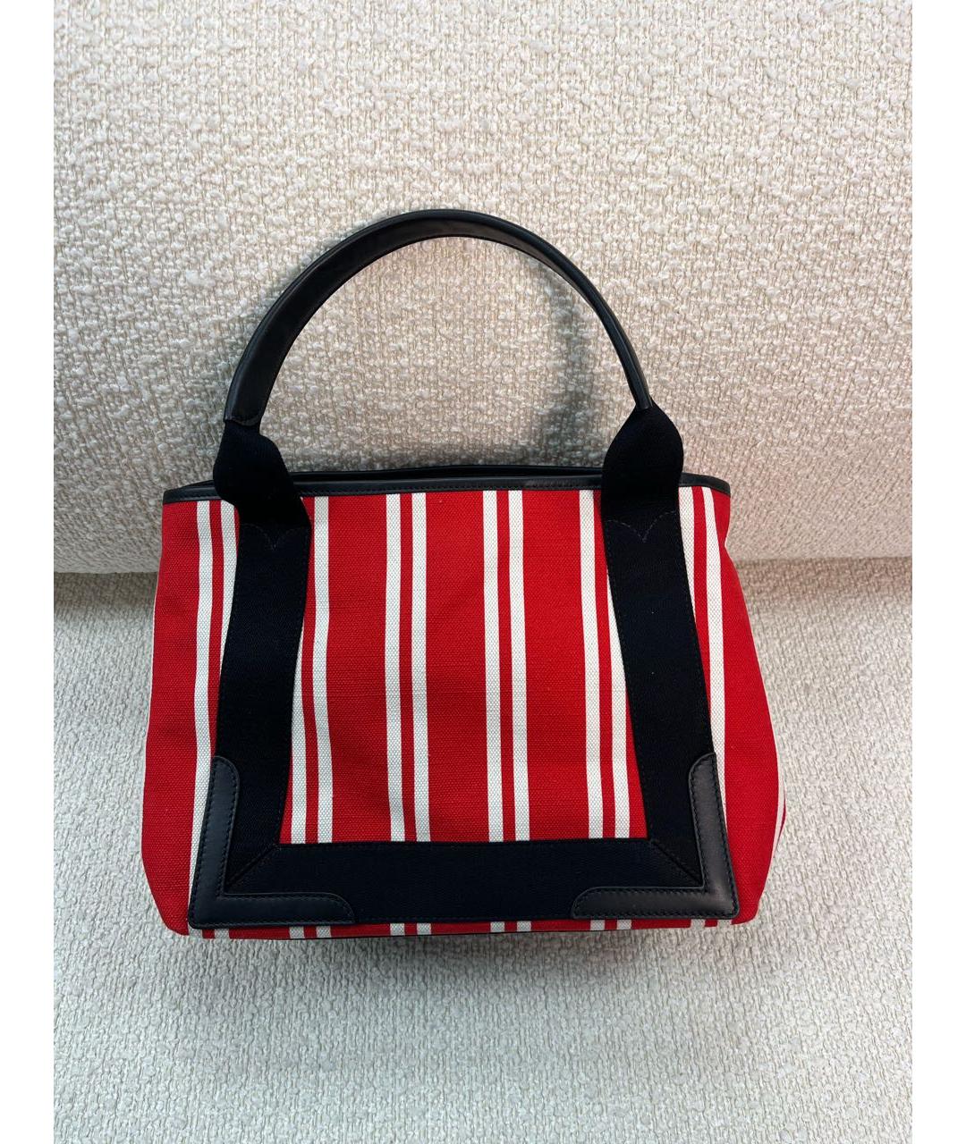 BALENCIAGA Красная тканевая сумка с короткими ручками, фото 3