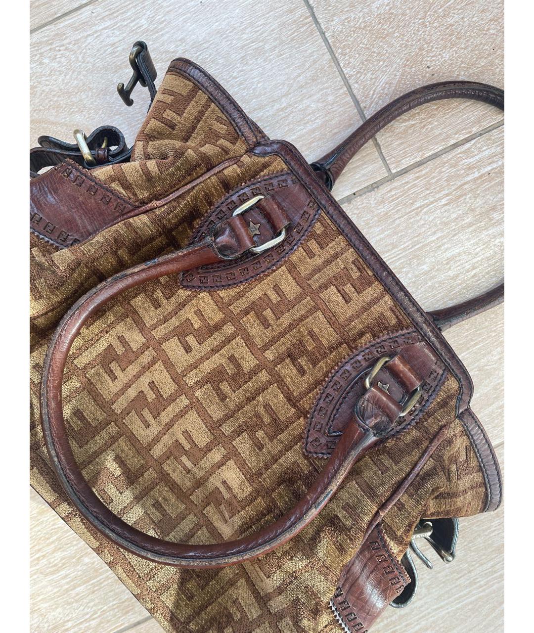 FENDI Коричневая сумка с короткими ручками, фото 5