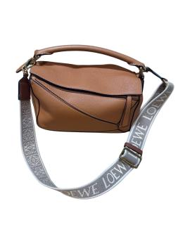 LOEWE Сумка через плечо