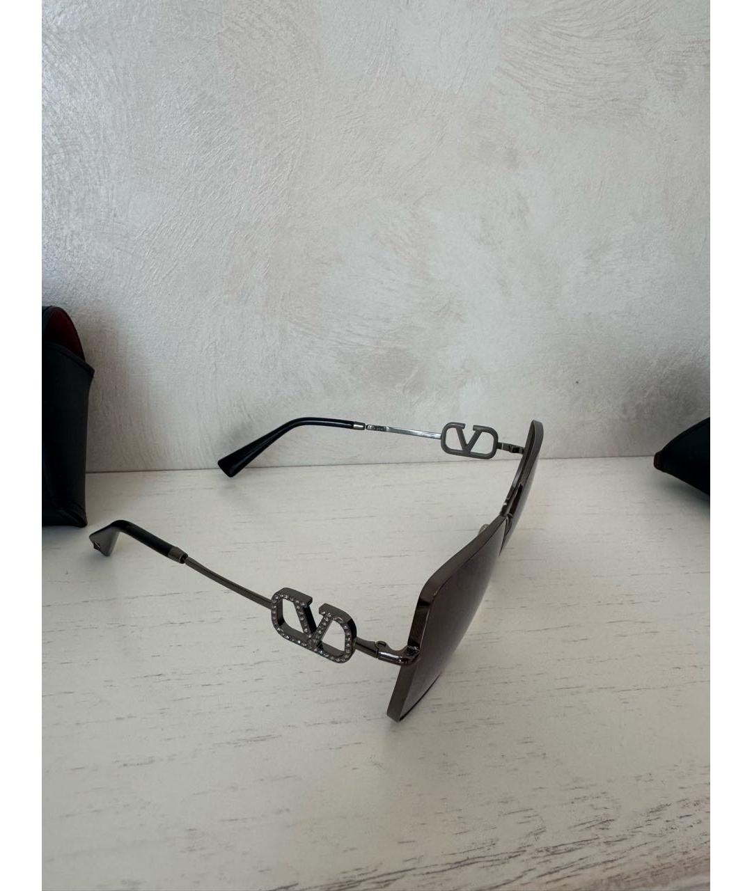 VALENTINO Черные металлические солнцезащитные очки, фото 2