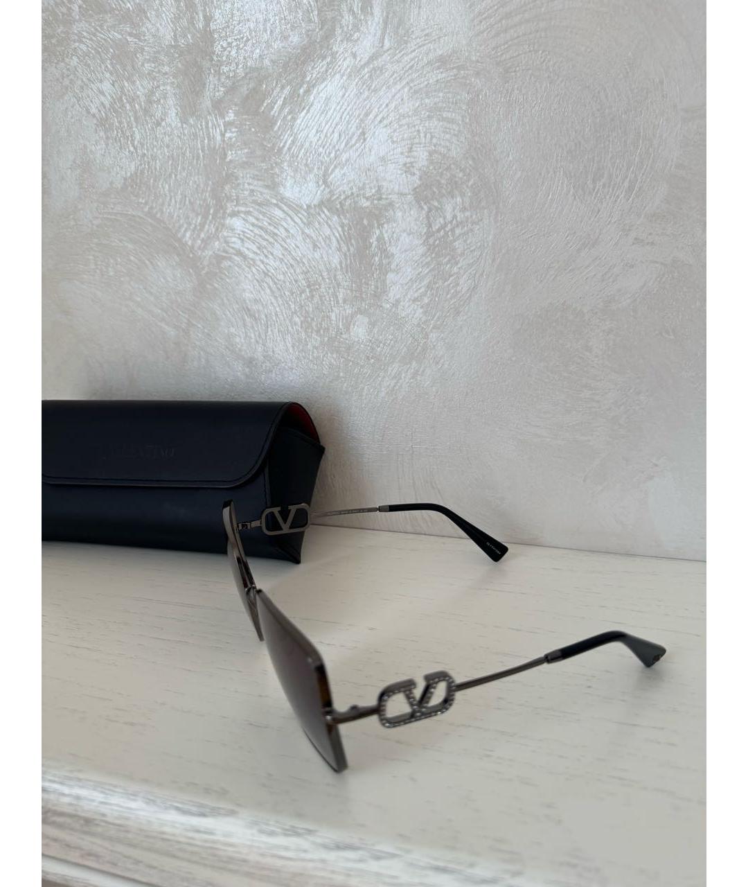 VALENTINO Черные металлические солнцезащитные очки, фото 4