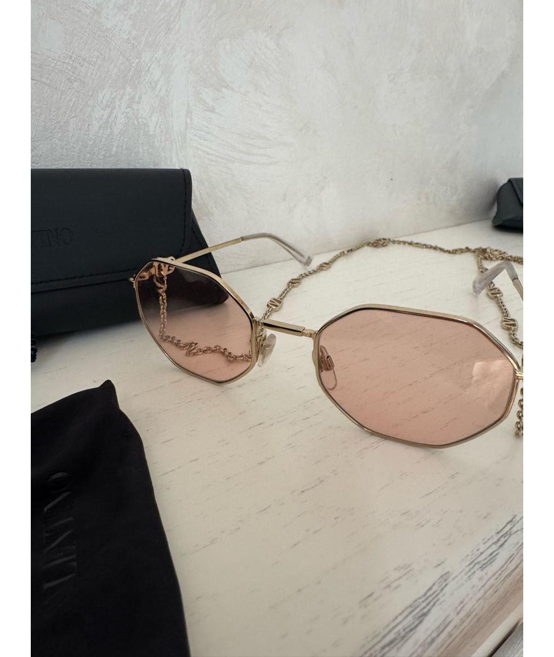 VALENTINO Розовые металлические солнцезащитные очки, фото 4