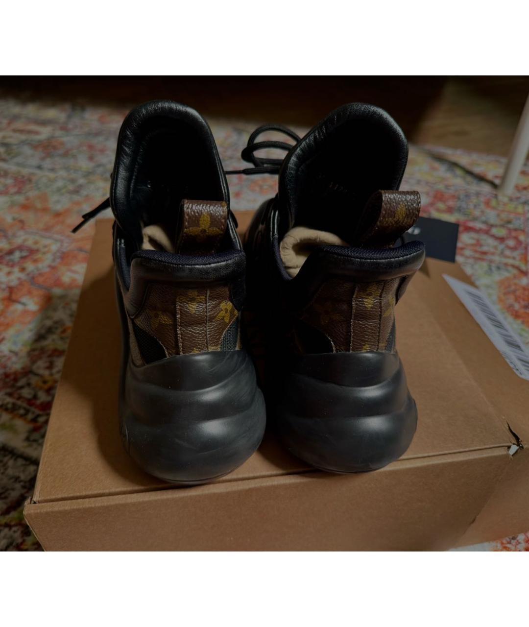 LOUIS VUITTON Черные кожаные кроссовки, фото 3