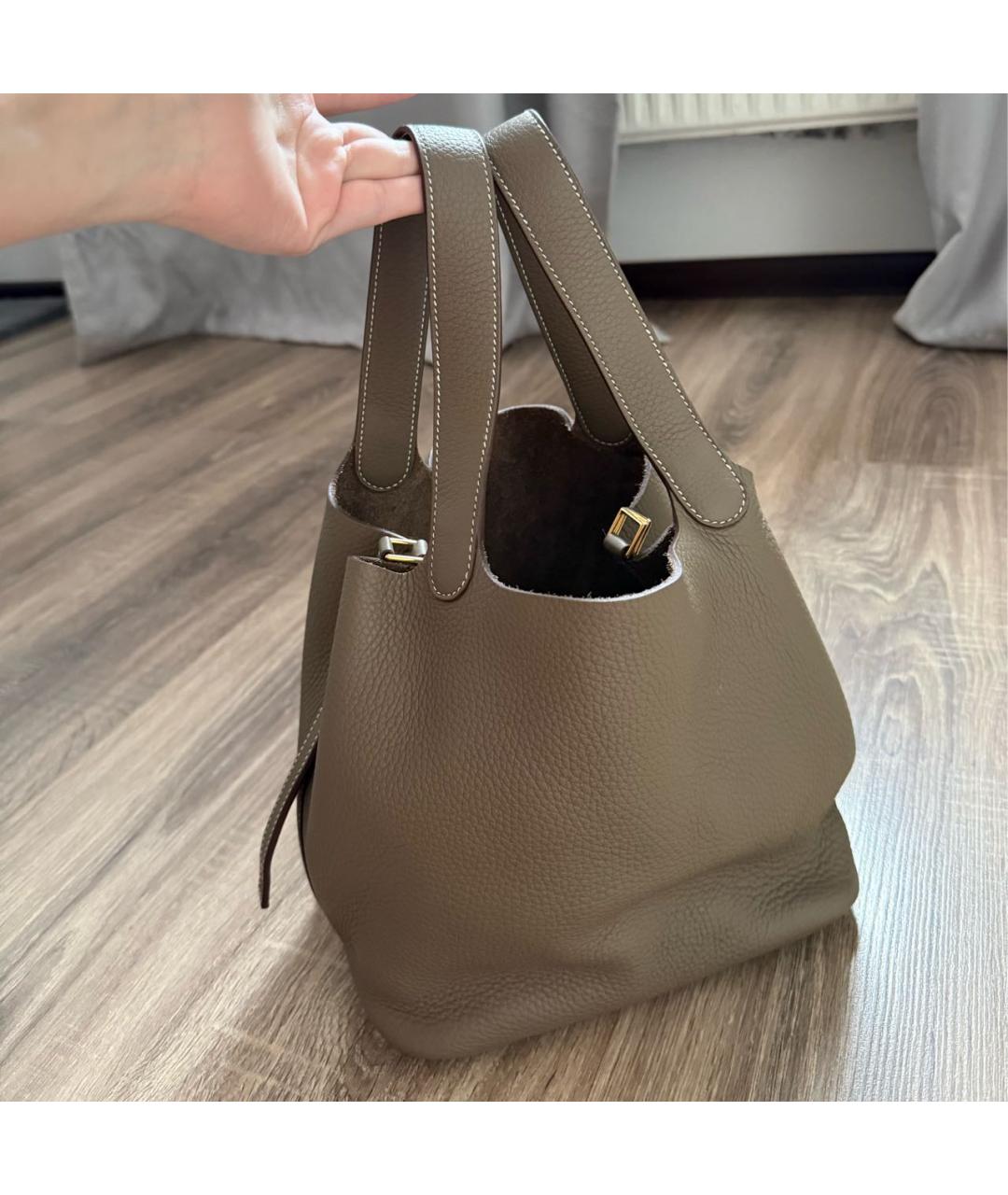 HERMES Антрацитовая кожаная сумка с короткими ручками, фото 3