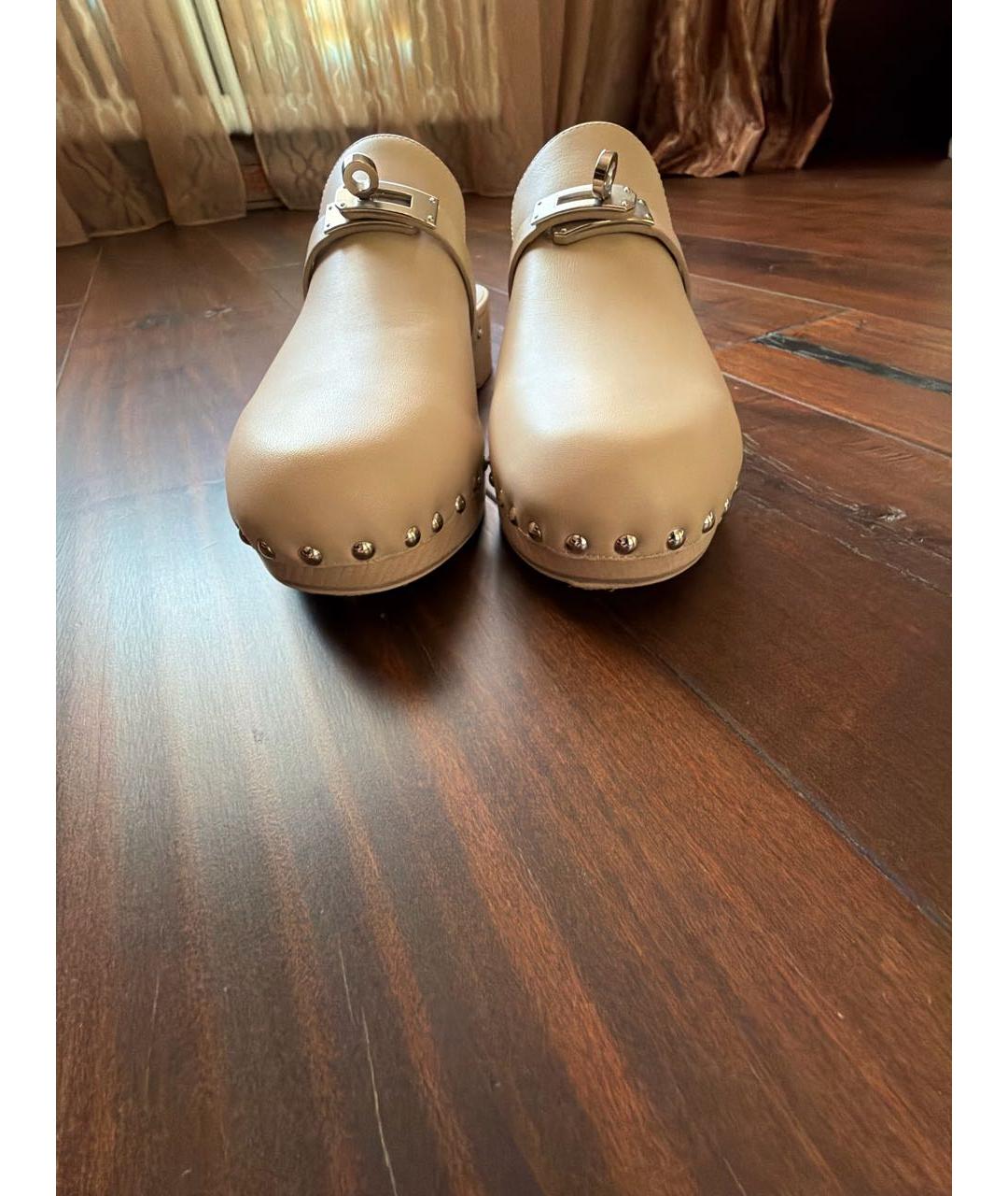 HERMES Бежевые кожаные сабо, фото 7
