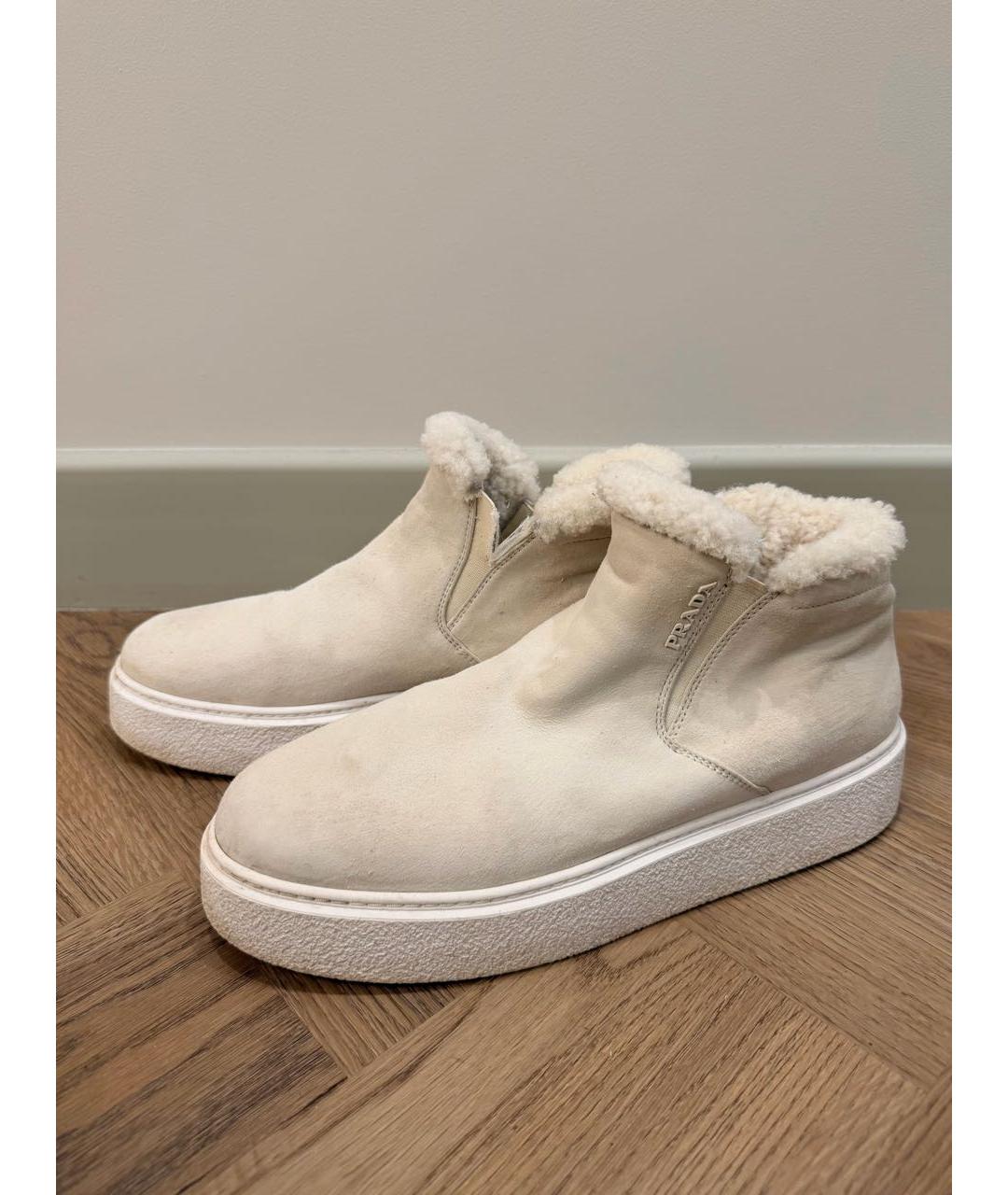 PRADA Бежевые замшевые ботинки, фото 4