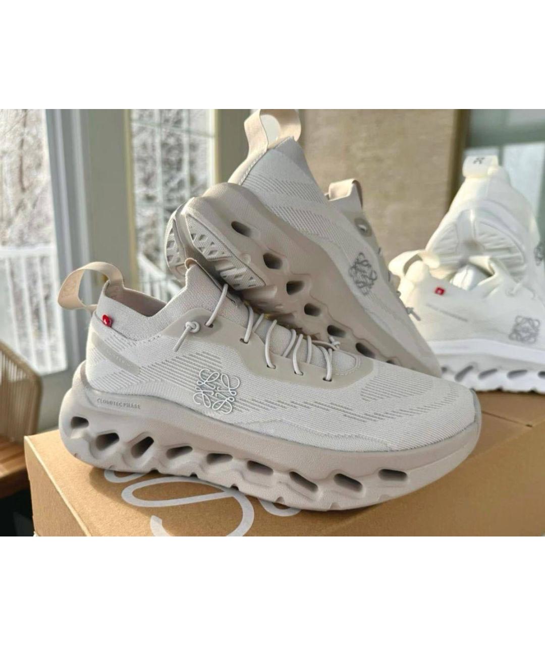 LOEWE Бежевые текстильные кроссовки, фото 7