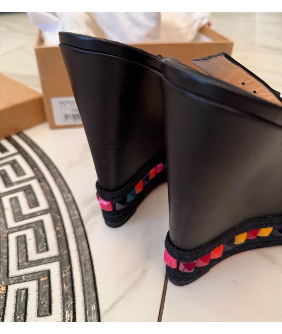 CHRISTIAN LOUBOUTIN Черные кожаные босоножки, фото 6