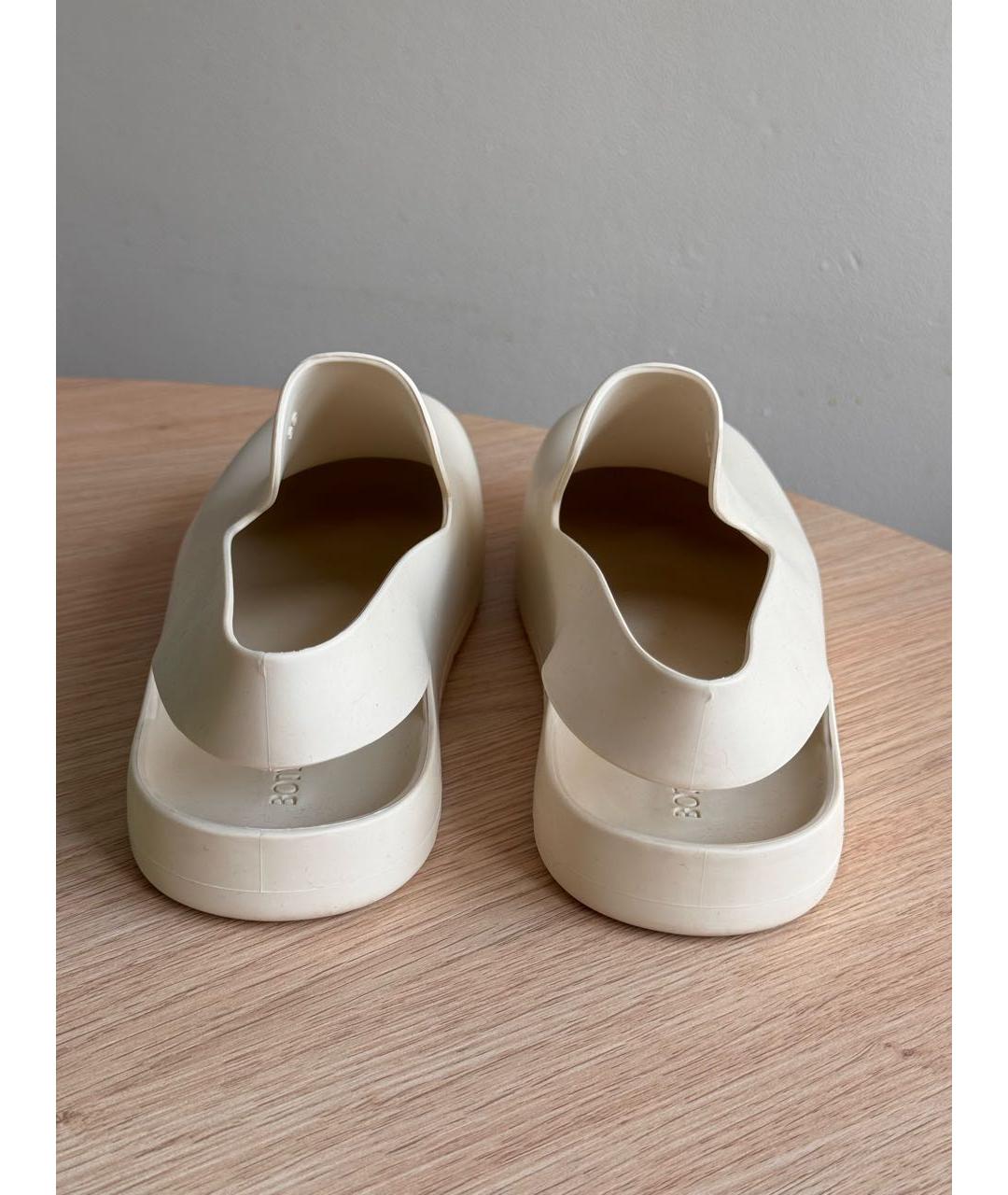 BOTTEGA VENETA Белые резиновые сандалии, фото 4