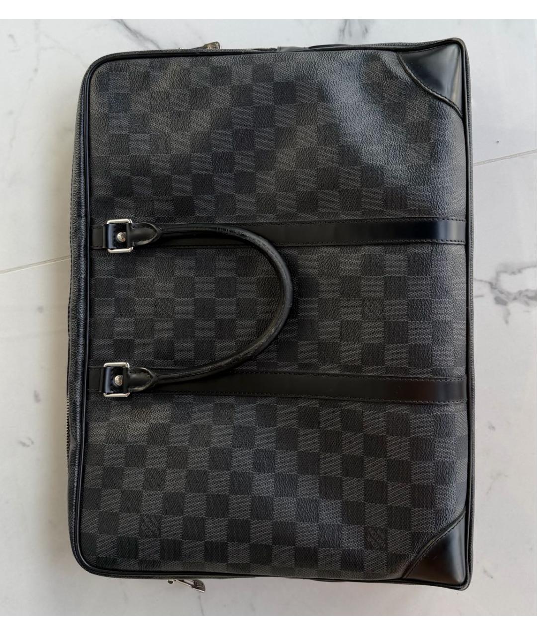 LOUIS VUITTON Антрацитовый кожаный портфель, фото 3