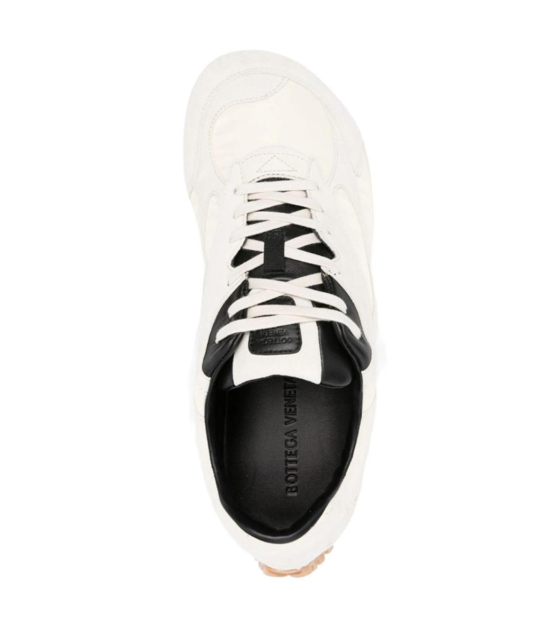BOTTEGA VENETA Белые кожаные низкие кроссовки / кеды, фото 3
