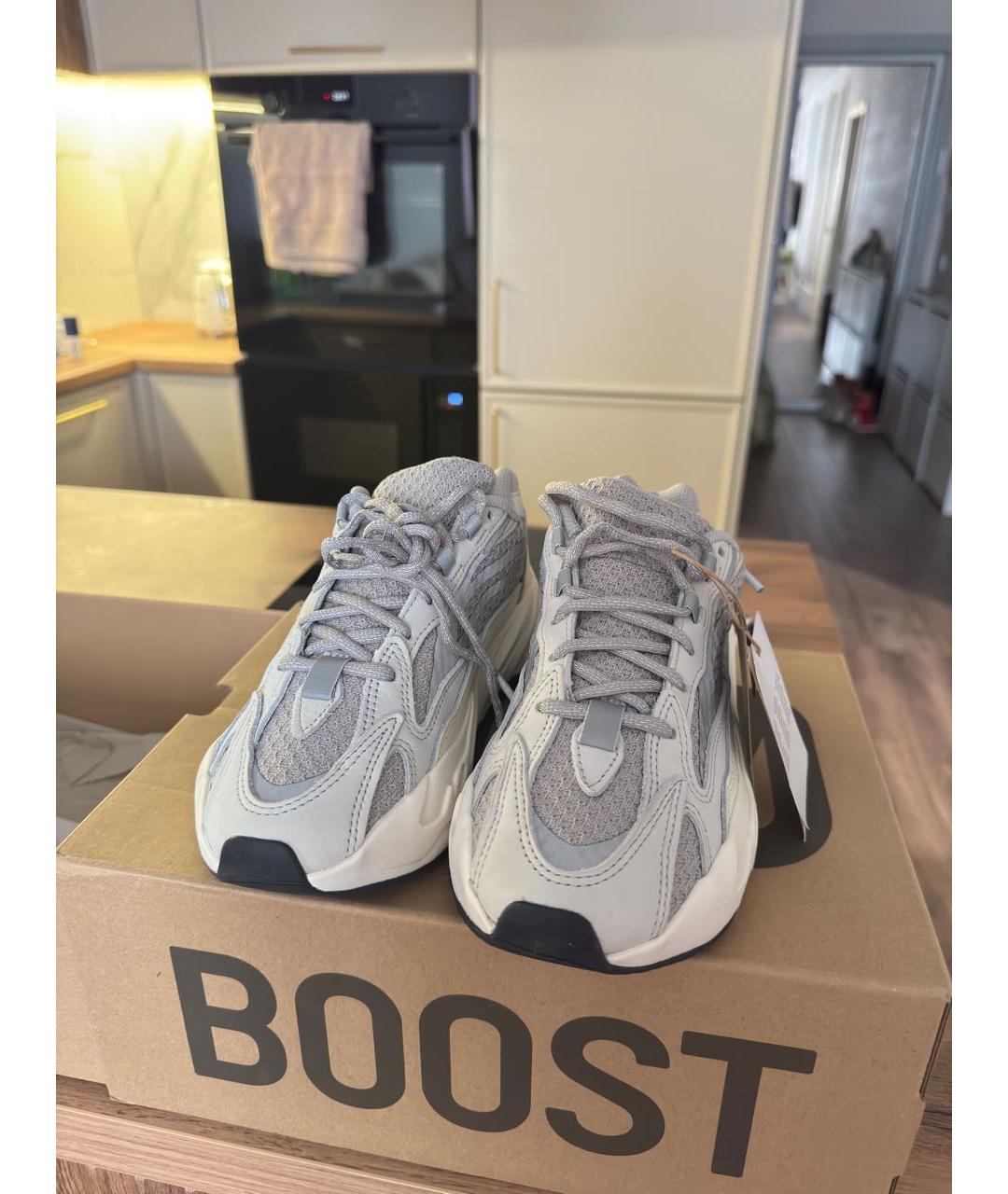 ADIDAS YEEZY Серые текстильные кроссовки, фото 2