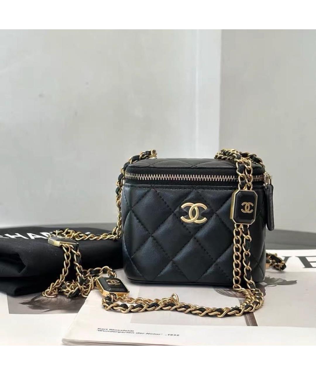 CHANEL Черная кожаная сумка через плечо, фото 2