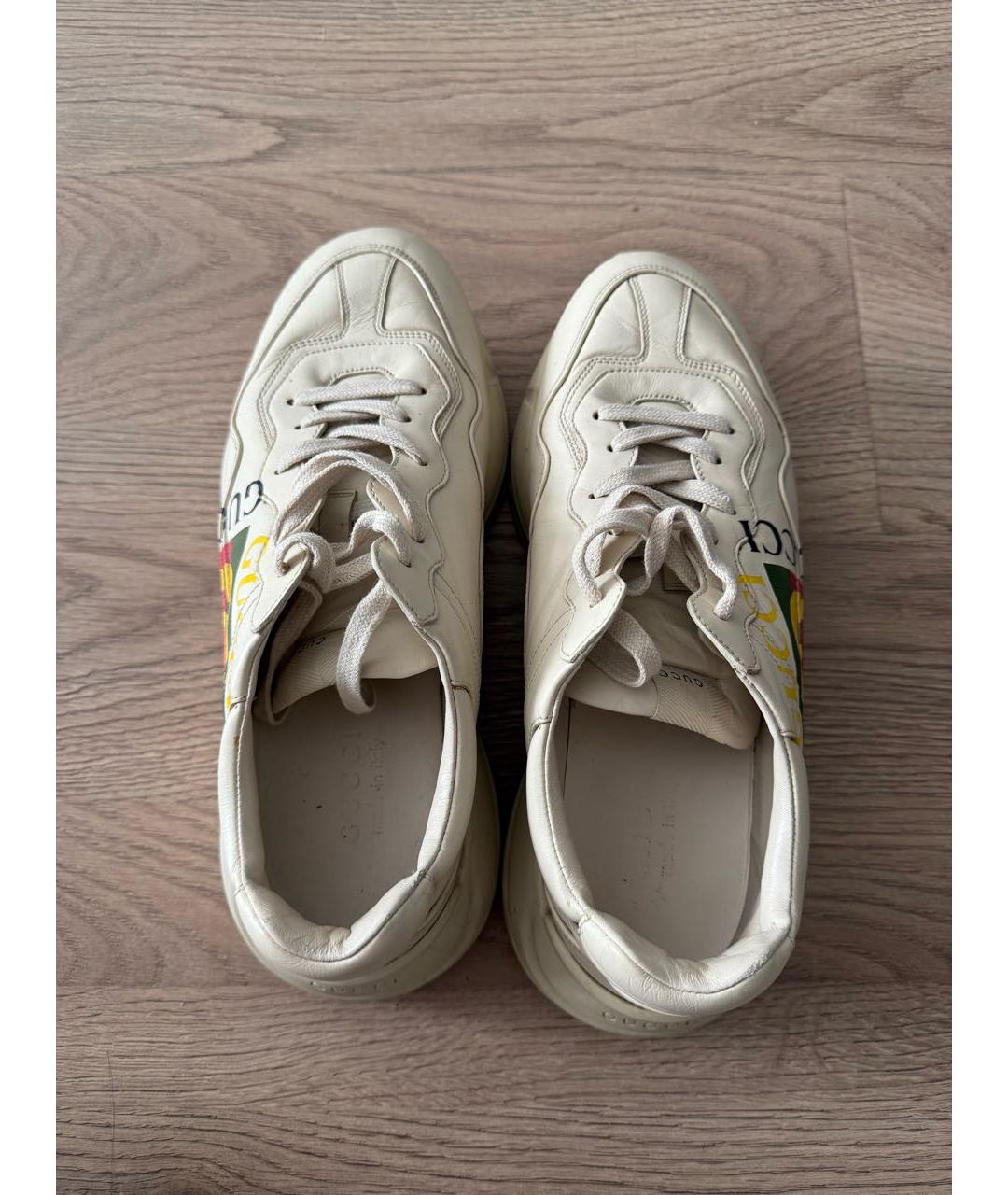 GUCCI Бежевые кожаные низкие кроссовки / кеды, фото 3