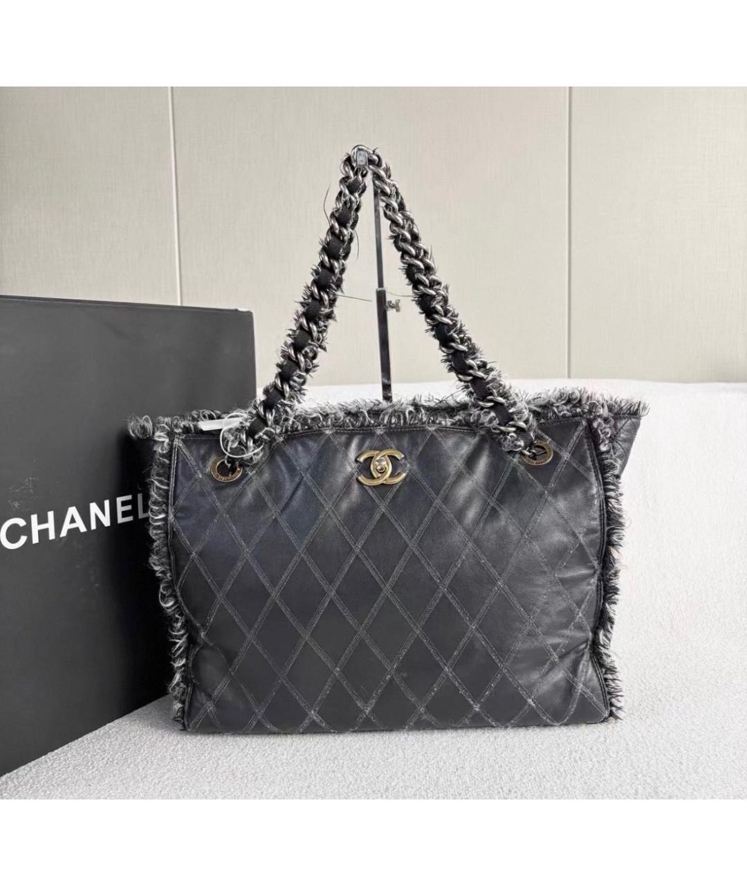 CHANEL Черная кожаная сумка тоут, фото 8