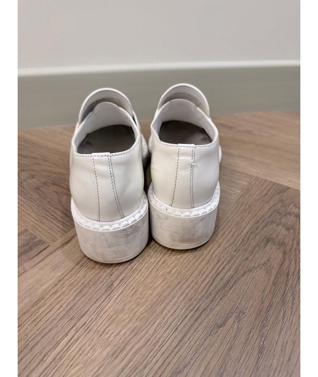 PRADA Белые лоферы из лакированной кожи, фото 5