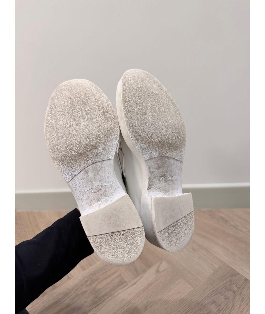 PRADA Белые лоферы из лакированной кожи, фото 7